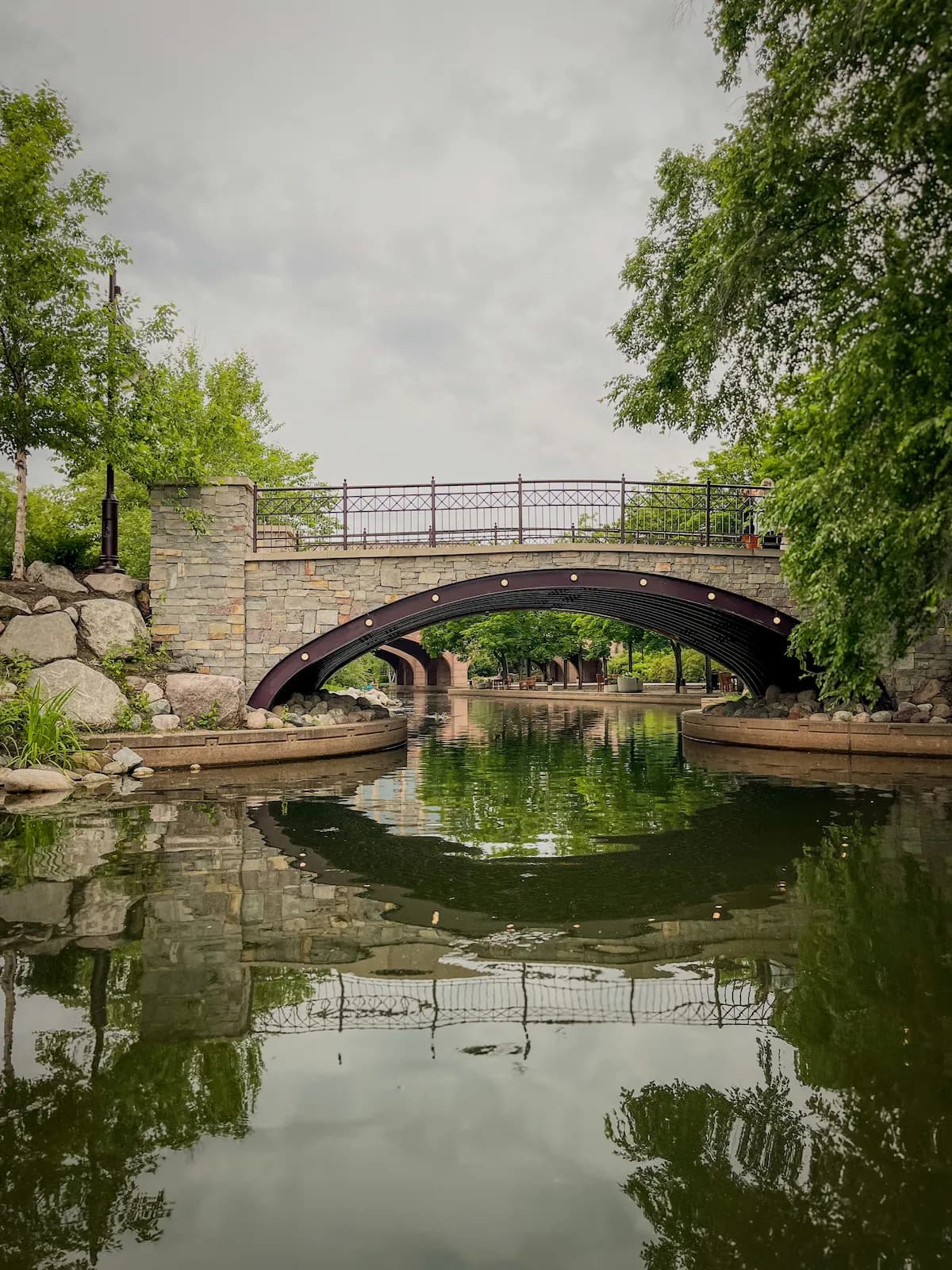 Contractor lead management in Edina, MN