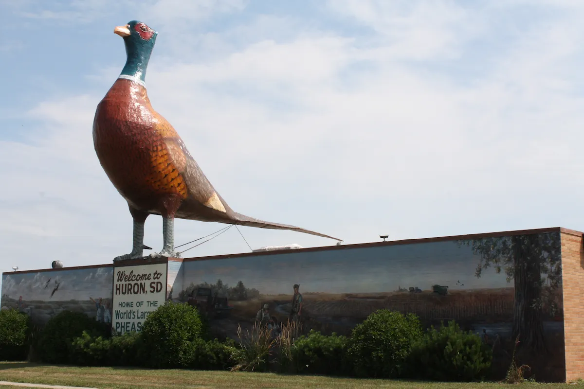 Contractor lead management in Huron, SD