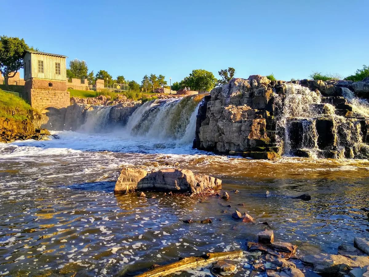 Contractor lead management in Sioux Falls, SD