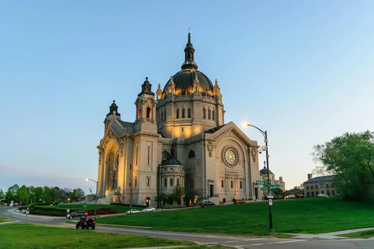 Contractor lead management in St. Paul, MN